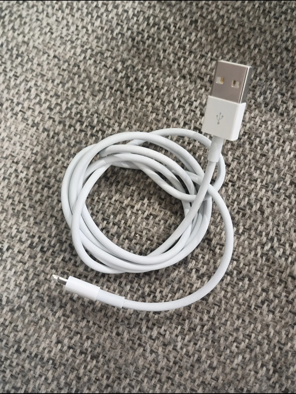 Apple white usb